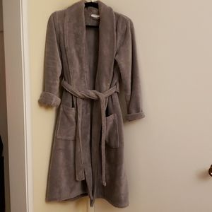 Gray Parachute Bathrobe size small